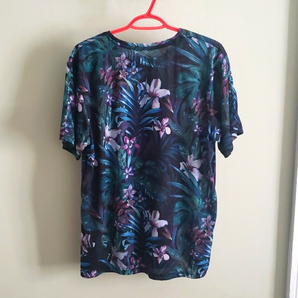 Men's Tropical Print T-Shirt - Picture 2 of 5